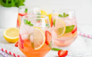 Letnie napoje jak z Pinteresta – efektowne, szybkie i orzeźwiające w 3 minuty