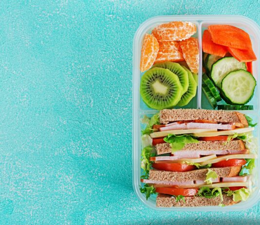 Lunchbox do pracy i szkoły – zdrowe i szybkie przepisy
