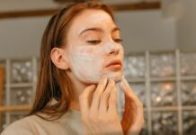 Cera po lecie woła o pomoc – zabiegi i kosmetyki, które przywrócą blask