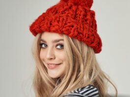 Jak dbać o włosy pod czapką? Fryzury, kosmetyki i patenty, które ratują objętość