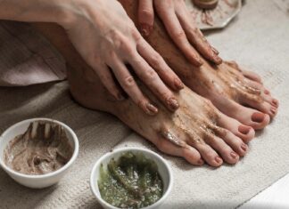 Złuszczanie zimą – przyjaciel czy wróg?