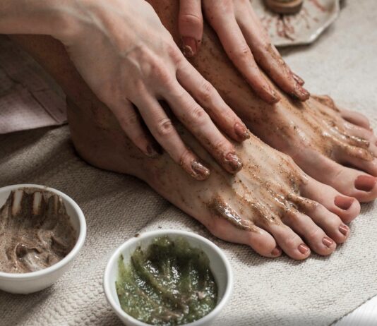 Złuszczanie zimą – przyjaciel czy wróg?