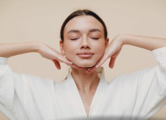 Moje TOP 3 toniki do cery mieszanej. Zero ściągnięcia, zero błysku