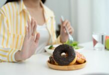 Dlaczego tyjesz mimo deficytu? Najczęstsze błędy, które psują efekty